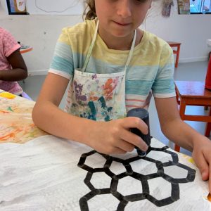 Beehive Art Project / small hands big art